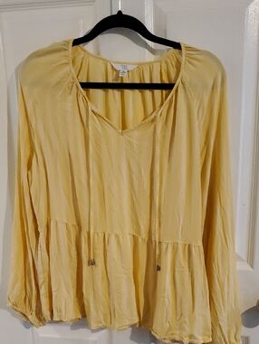 Time and Tru Yellow Striped V-Neck Blouse